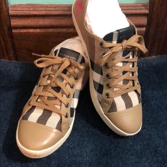Burberry Shoes - 💯 Authentic Burberry Sneakers